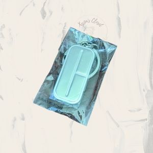 5 for 25 ❤️ Clinique Keychain Mirror